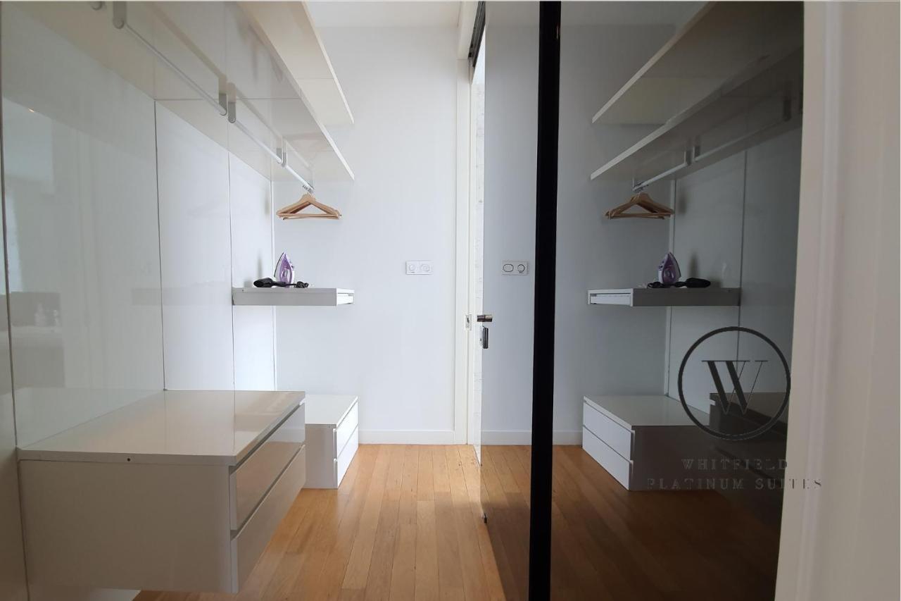 The Platinum Klcc Suites By Whitfield クアラルンプール エクステリア 写真