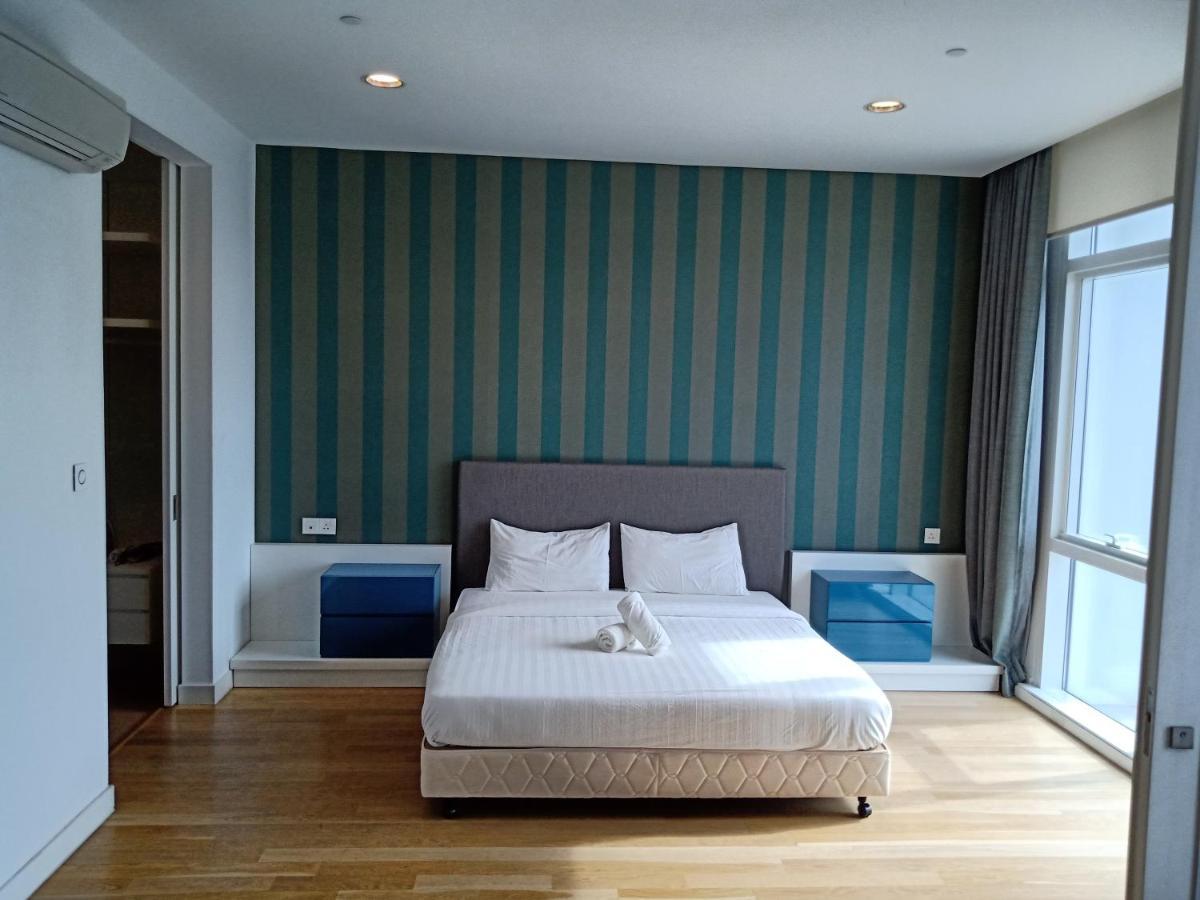 The Platinum Klcc Suites By Whitfield クアラルンプール エクステリア 写真